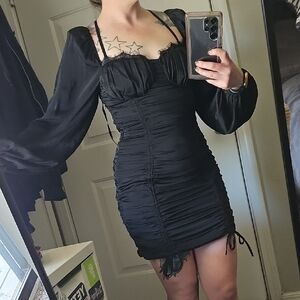 NWOT Black Ruched Puff Sleeve Mini Dress – Size S